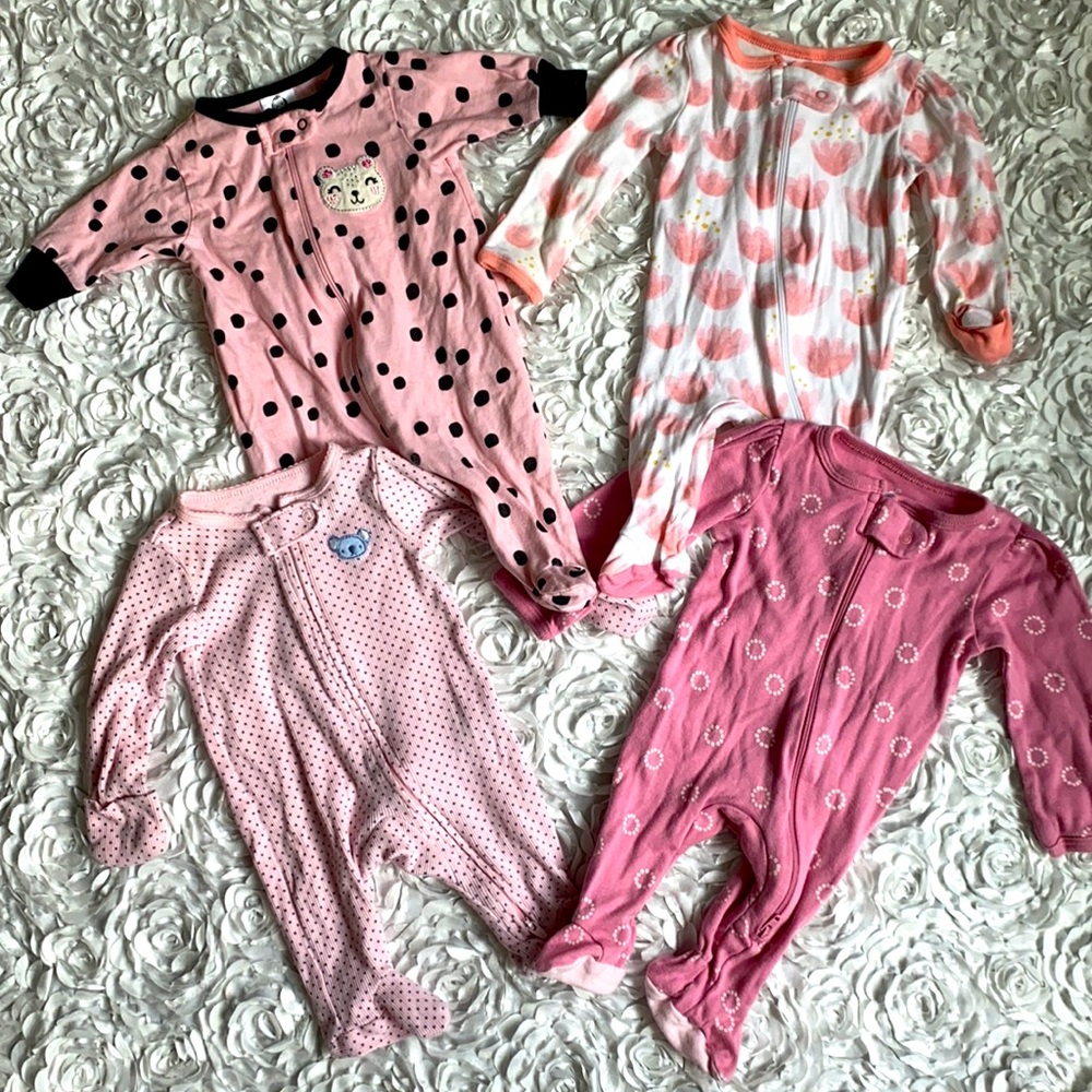 3/$30 bundle of 4 newborn footie pajamas with built in mitts